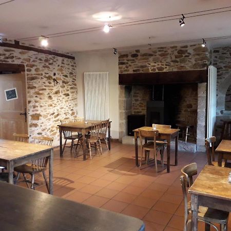 Le Tromp' L'Oeil Acomodação com café da manhã Vitrac  Exterior foto